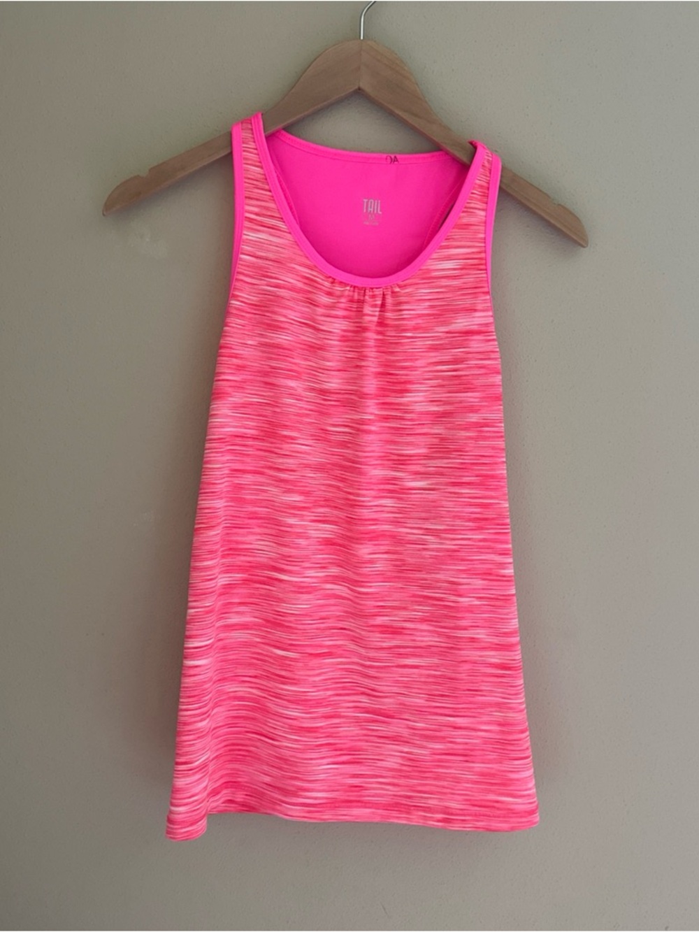 Tail Tank Top Size Medium Pink Tennis Pickleball Golf Summer Spring Gym Active